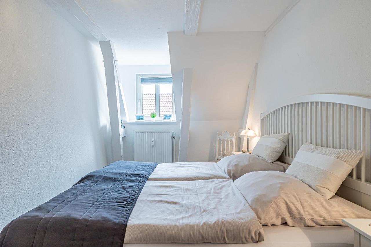 Fewo1846 - Im Sonnenhof - Komfortable 2-Zimmer-Wohnung Im Stadtzentrum Flensburg Exterior foto