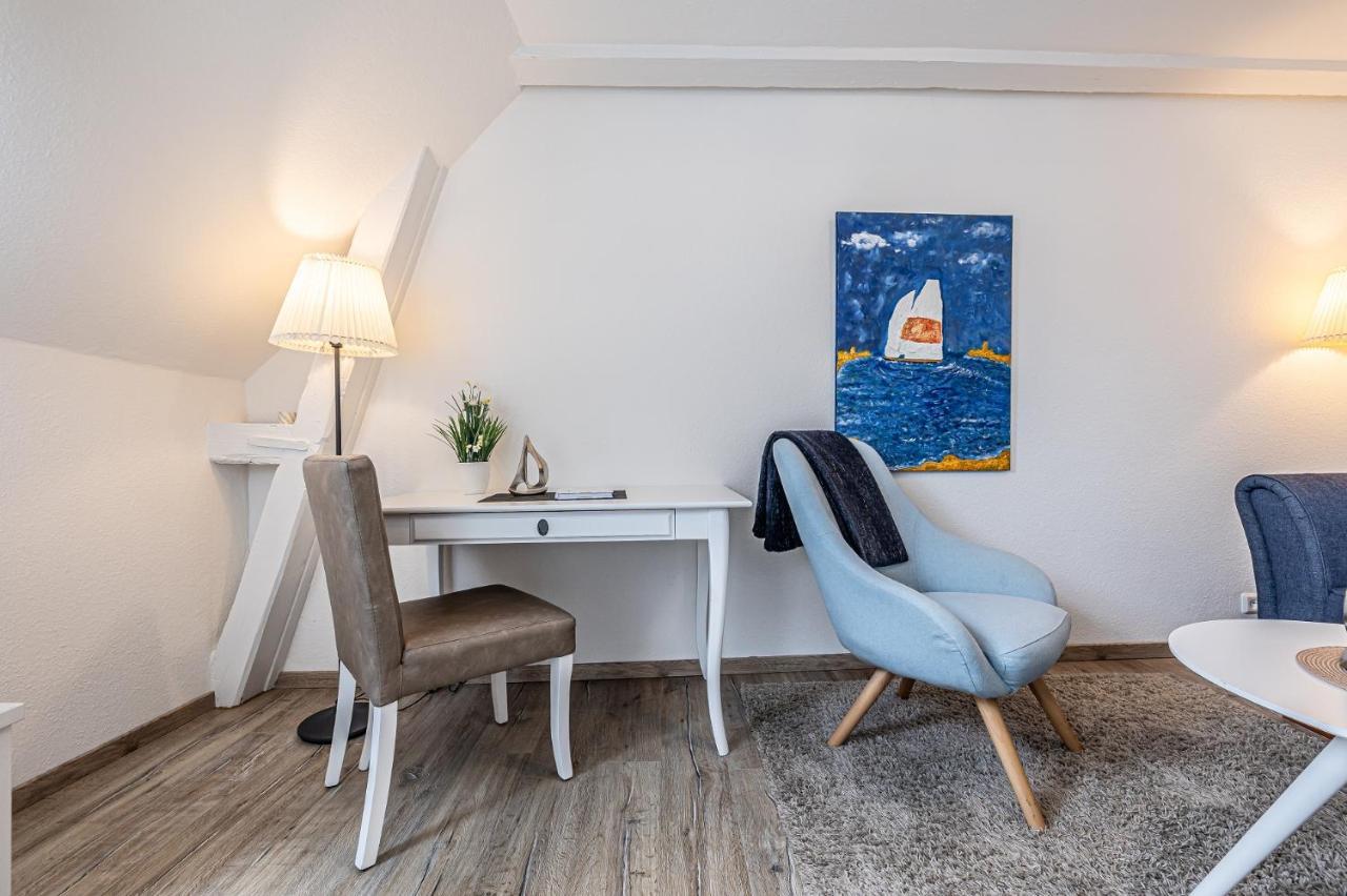 Fewo1846 - Im Sonnenhof - Komfortable 2-Zimmer-Wohnung Im Stadtzentrum Flensburg Exterior foto